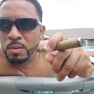 Meet your Posher, Amaury